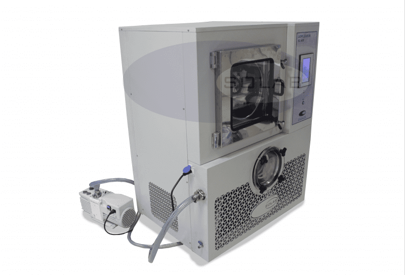 Liofilizador Semi-Industrial Piso 4 Estante (20 l gelo/dia) (-55 ºC Serp./-40 a 60ºC câmara cilindrica) (SL-405/PC)